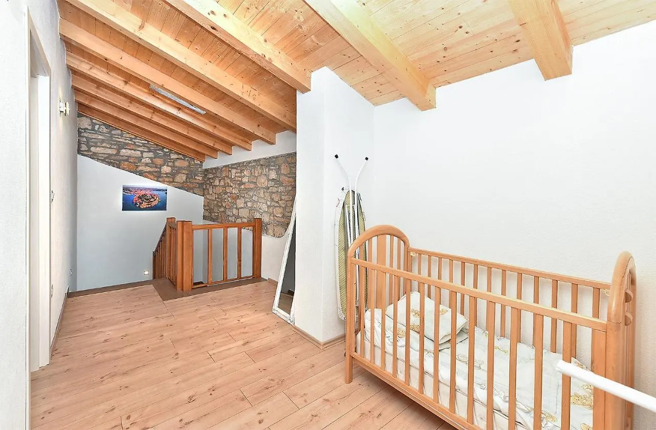 Casa Isabella 0*, Galizana