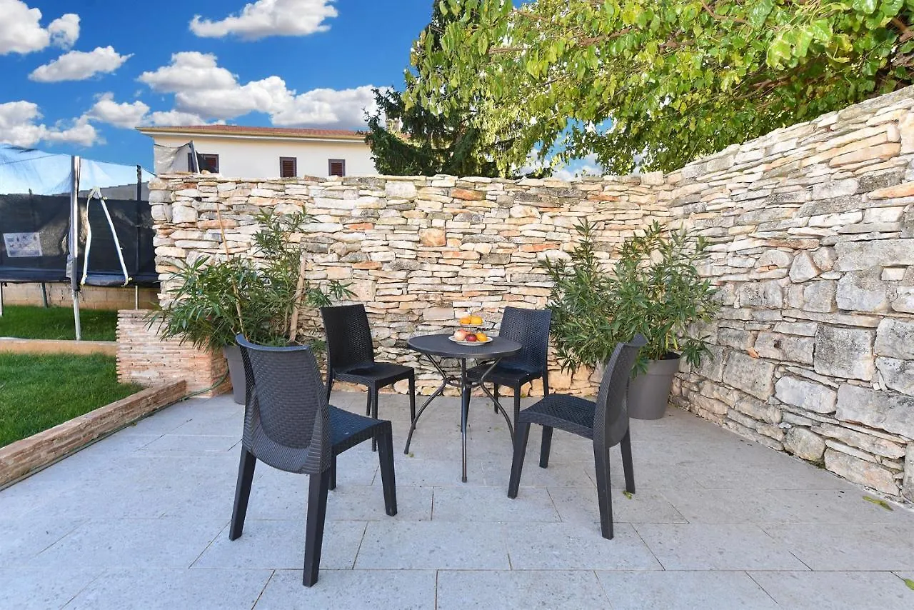 Casa Isabella Villa Galizana Holiday home